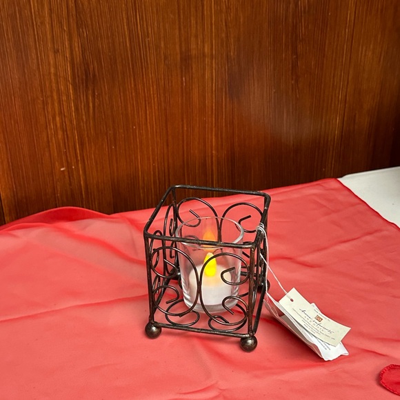 Home Interiors Metal square tea light holder - Picture 9 of 10